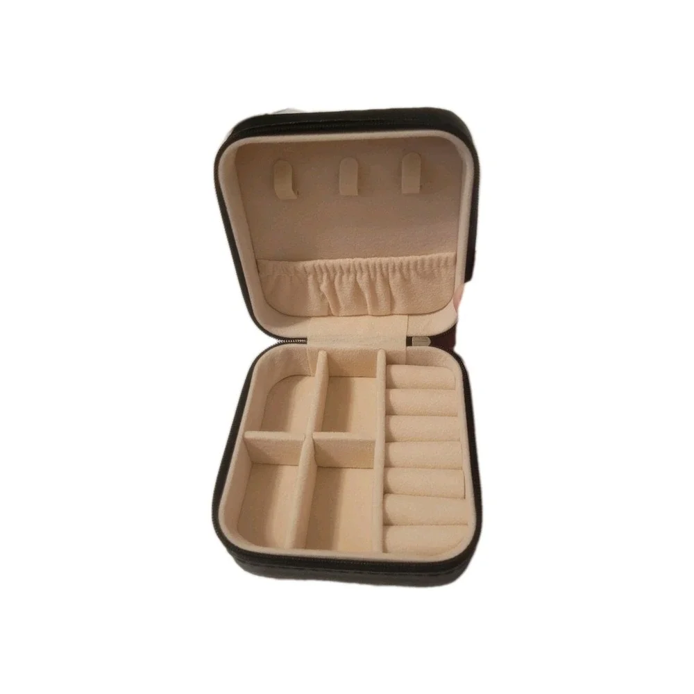 Portable Jewelry‎ travel case